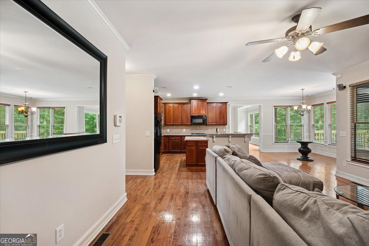 6086 Kingston Drive Douglasville - 20