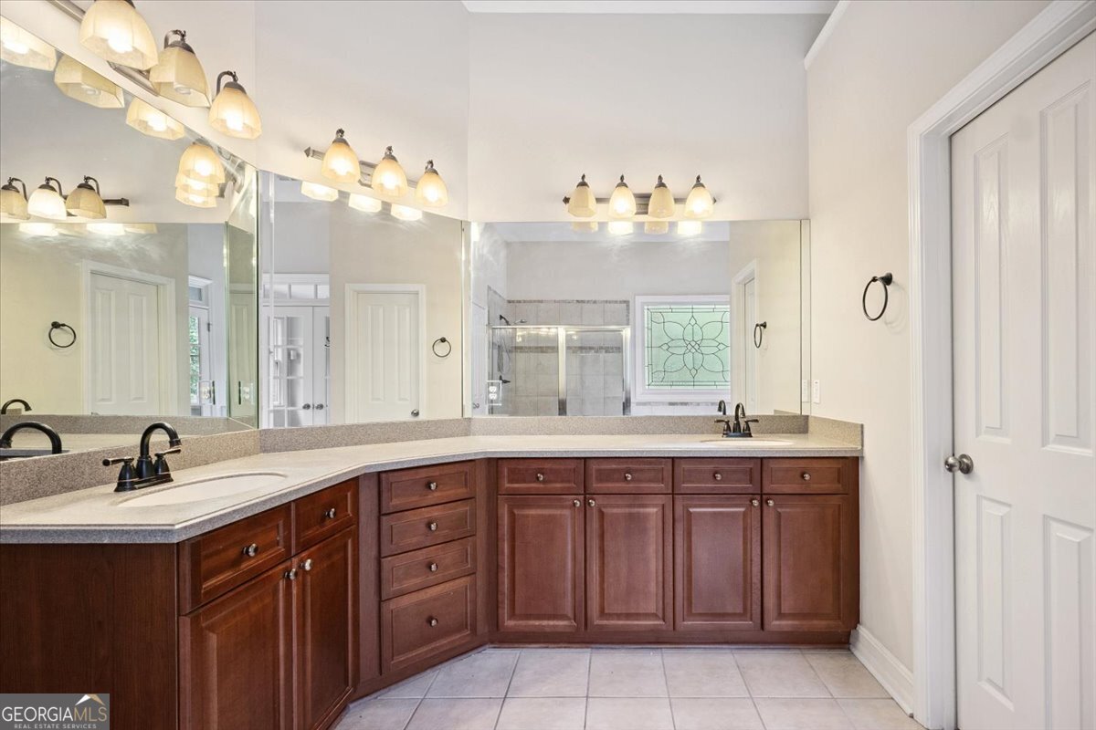6086 Kingston Drive Douglasville - 28