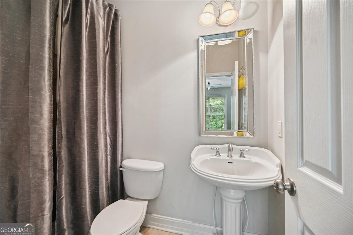 6086 Kingston Drive Douglasville - 45