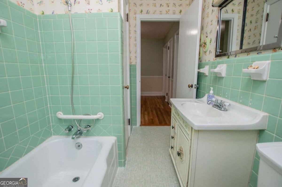 508 College Street Bowdon - 26