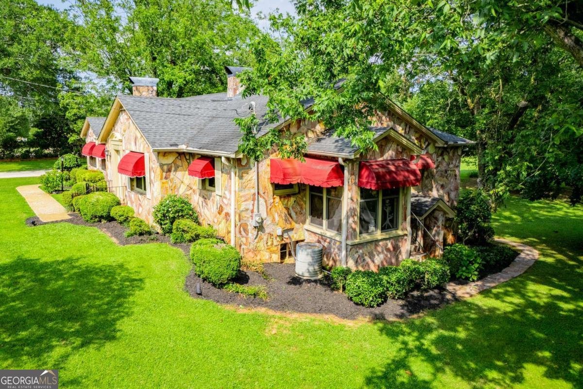 508 College Street Bowdon - 65