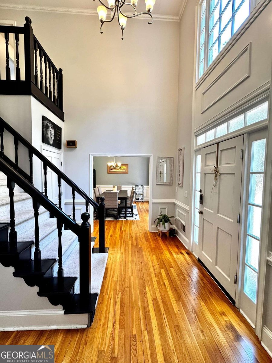 10560 Haynes Bridge Road Alpharetta - 2