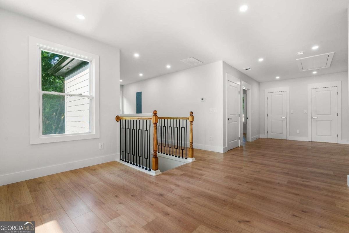 2328 Lakewood Avenue Atlanta - 23