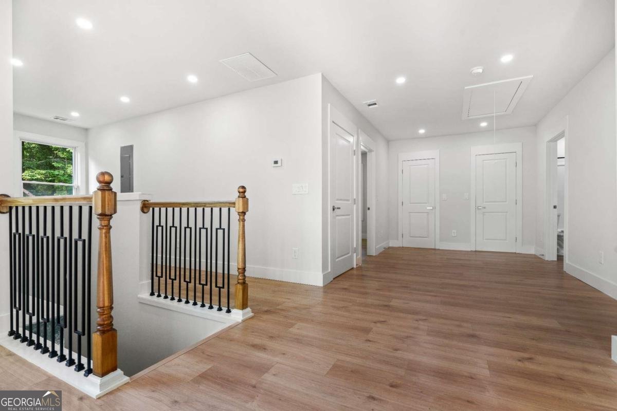 2328 Lakewood Avenue Atlanta - 25