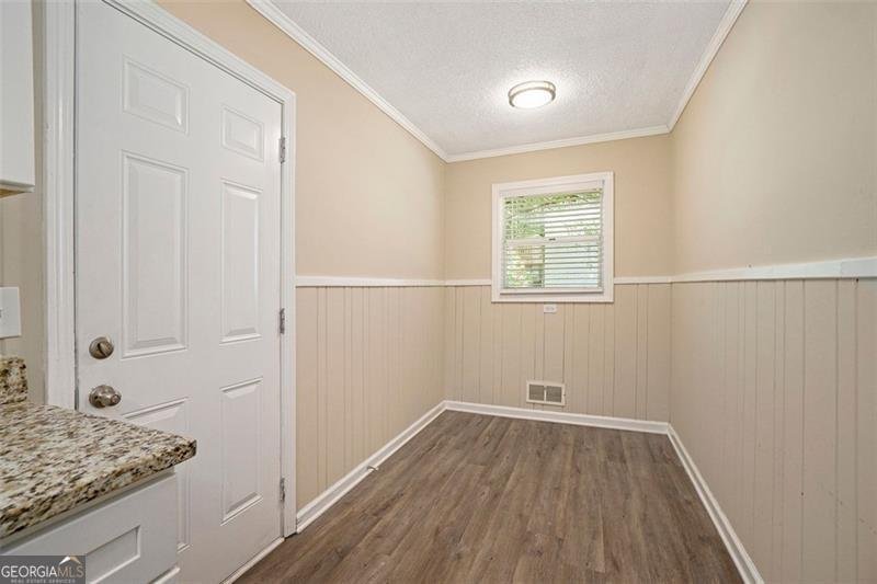 1534 AUSTIN Road Atlanta - 17