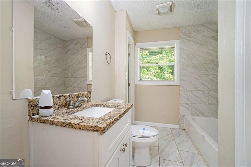 1534 AUSTIN Road Atlanta - 18