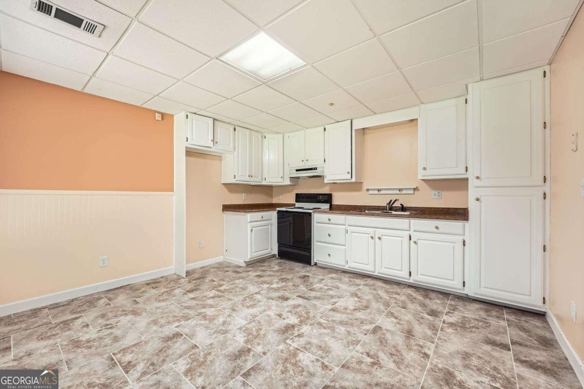 2204 SPENCERS Way Stone Mountain - 24