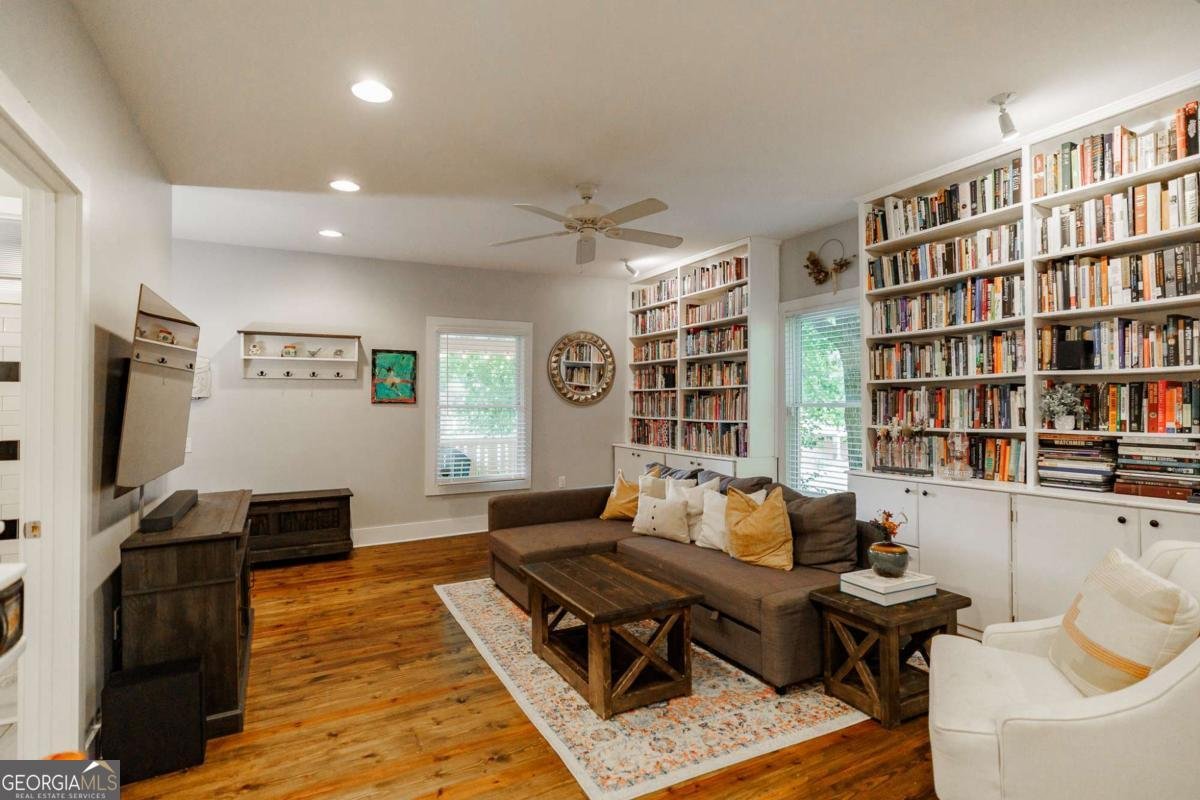 395 Cleveland Avenue Athens - 11