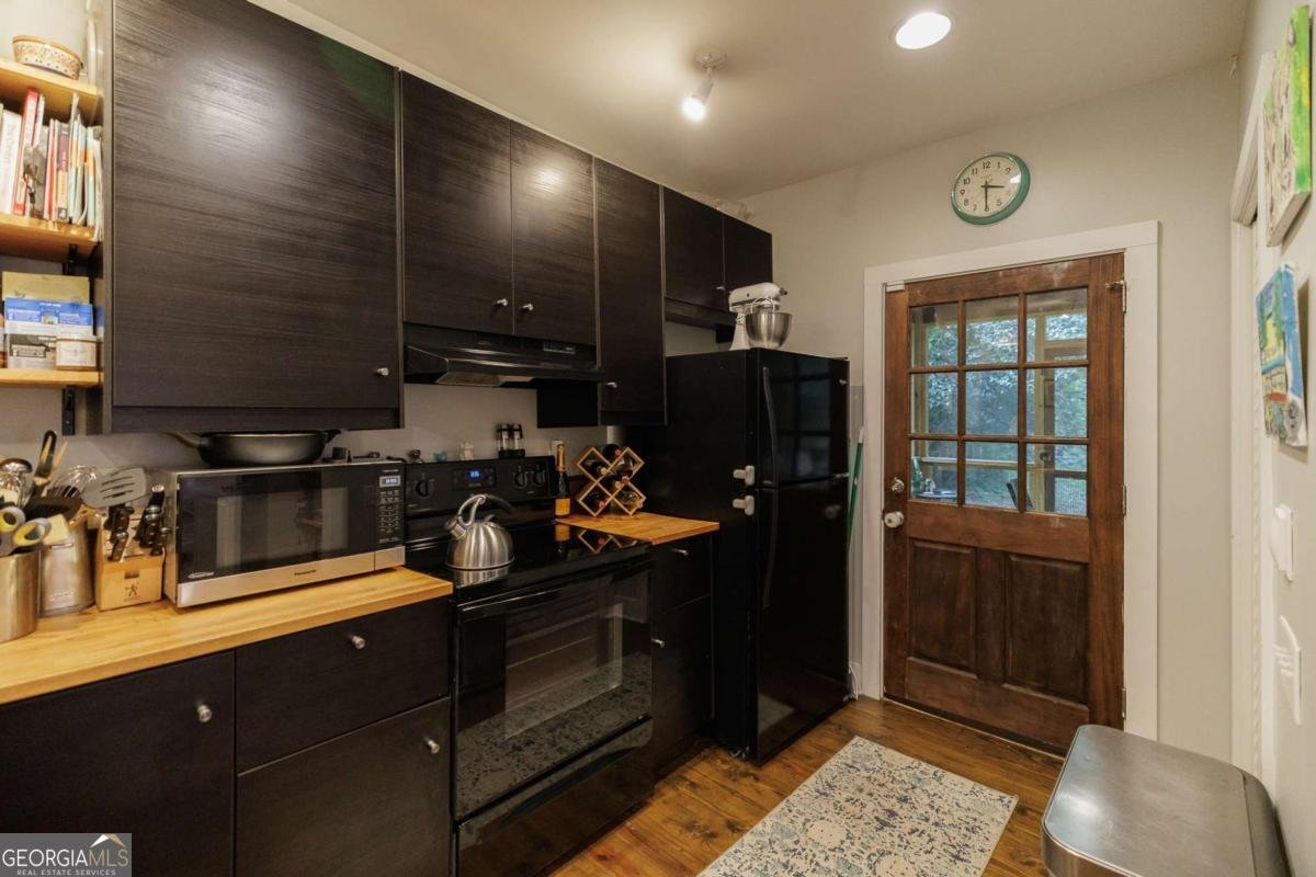395 Cleveland Avenue Athens - 17