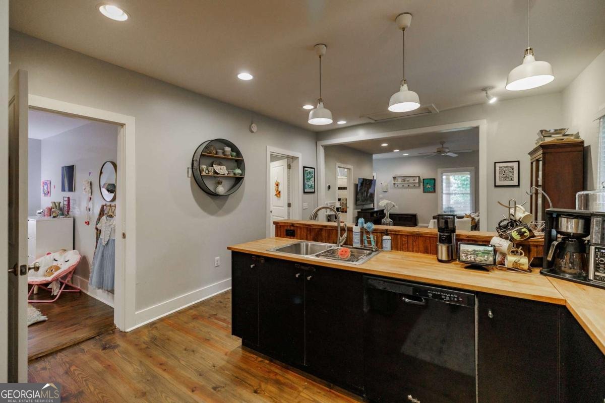 395 Cleveland Avenue Athens - 19