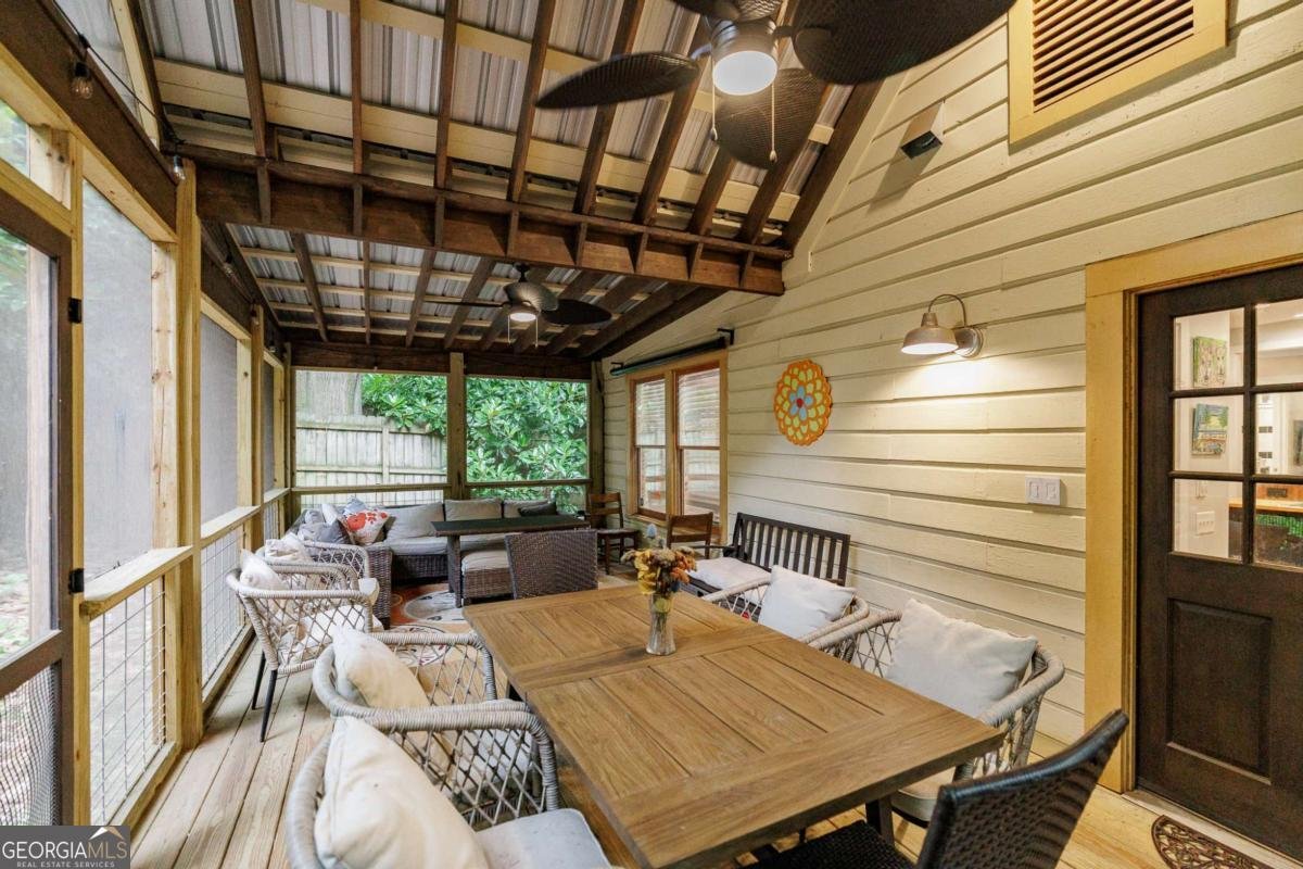 395 Cleveland Avenue Athens - 22