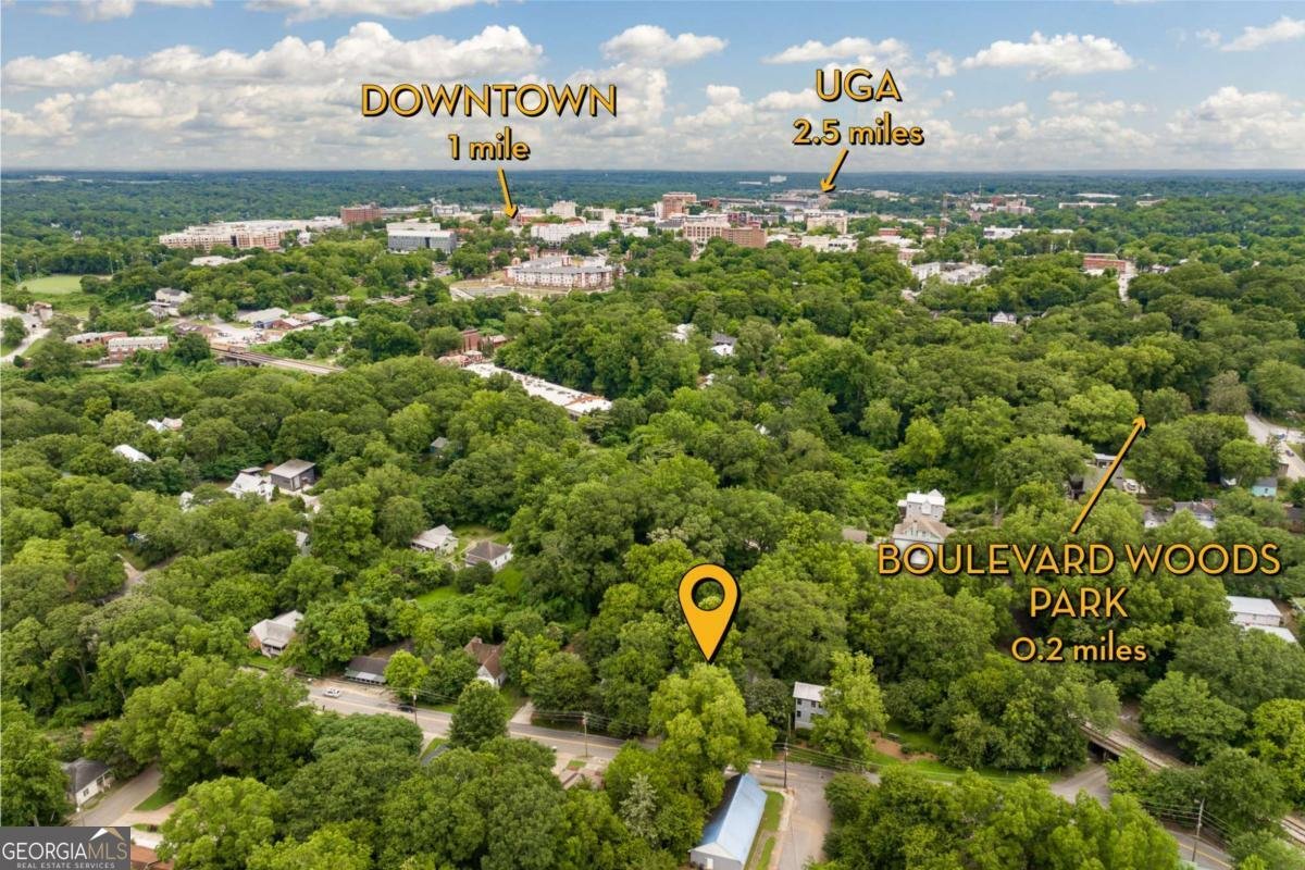 395 Cleveland Avenue Athens - 51