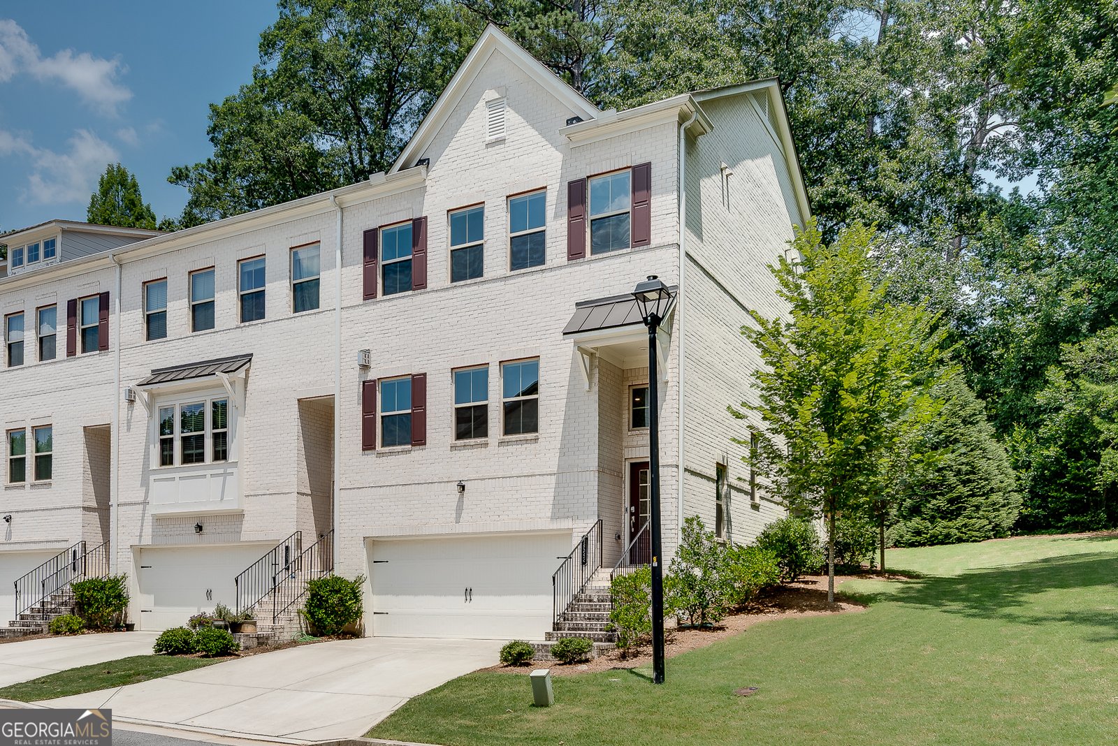 1823 Lynwood Lane Atlanta - 3