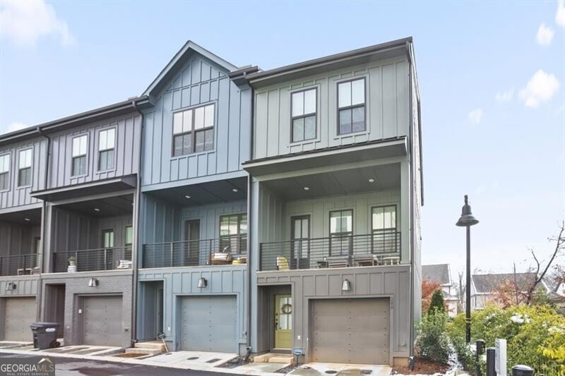 200 Chestnut Circle Atlanta - 2