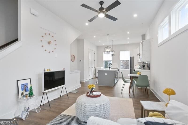 200 Chestnut Circle Atlanta - 4
