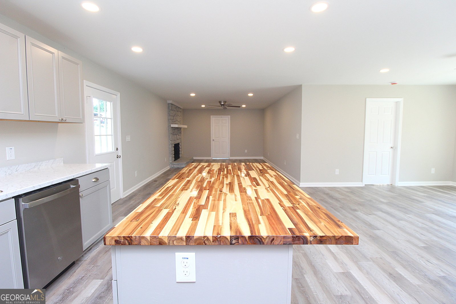 413 Spring Village Rd Lindale - 21