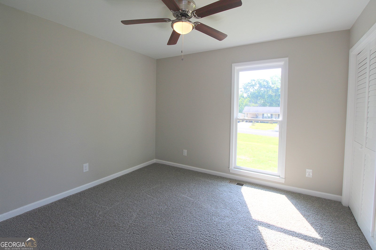 413 Spring Village Rd Lindale - 46