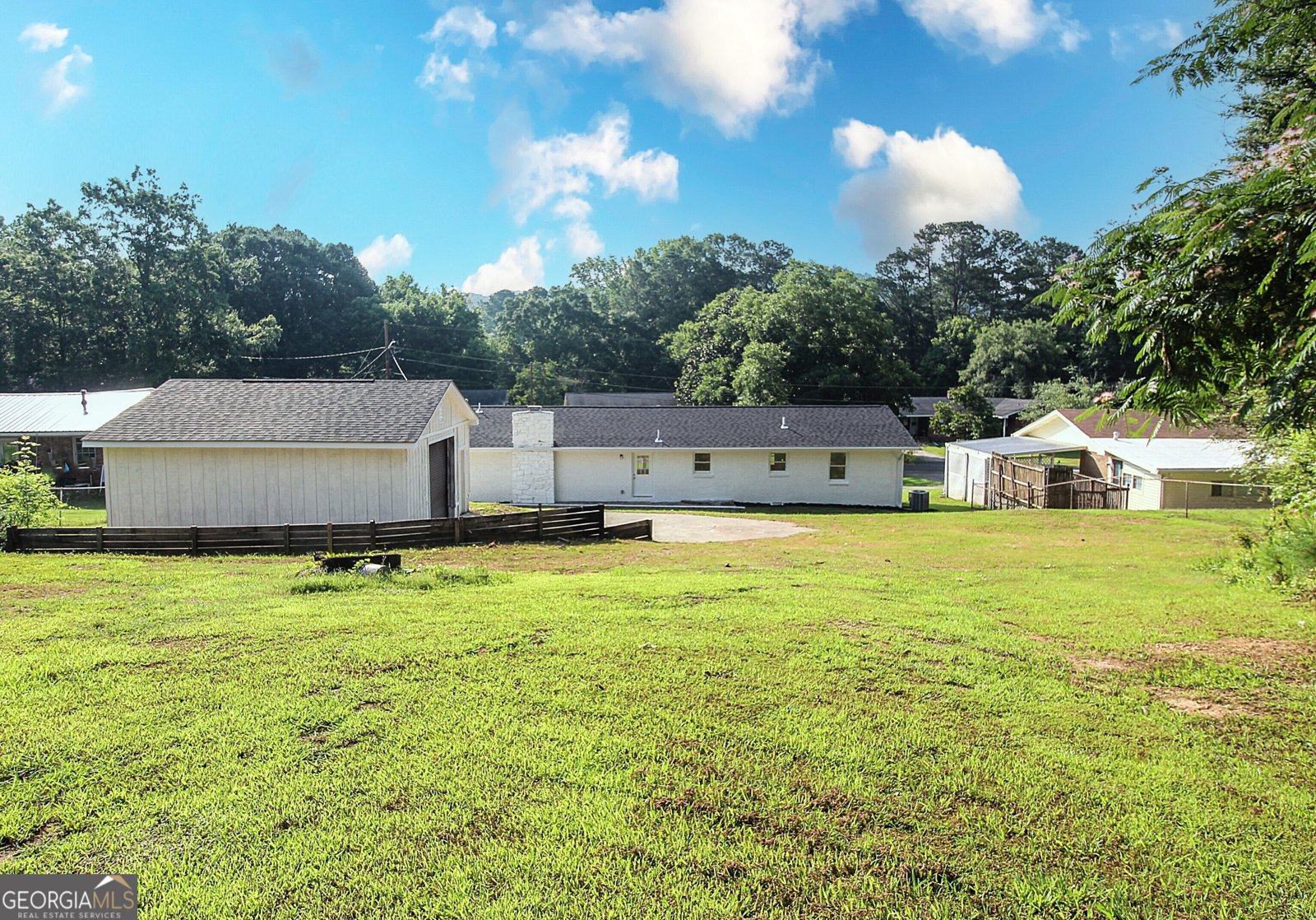 413 Spring Village Rd Lindale - 9