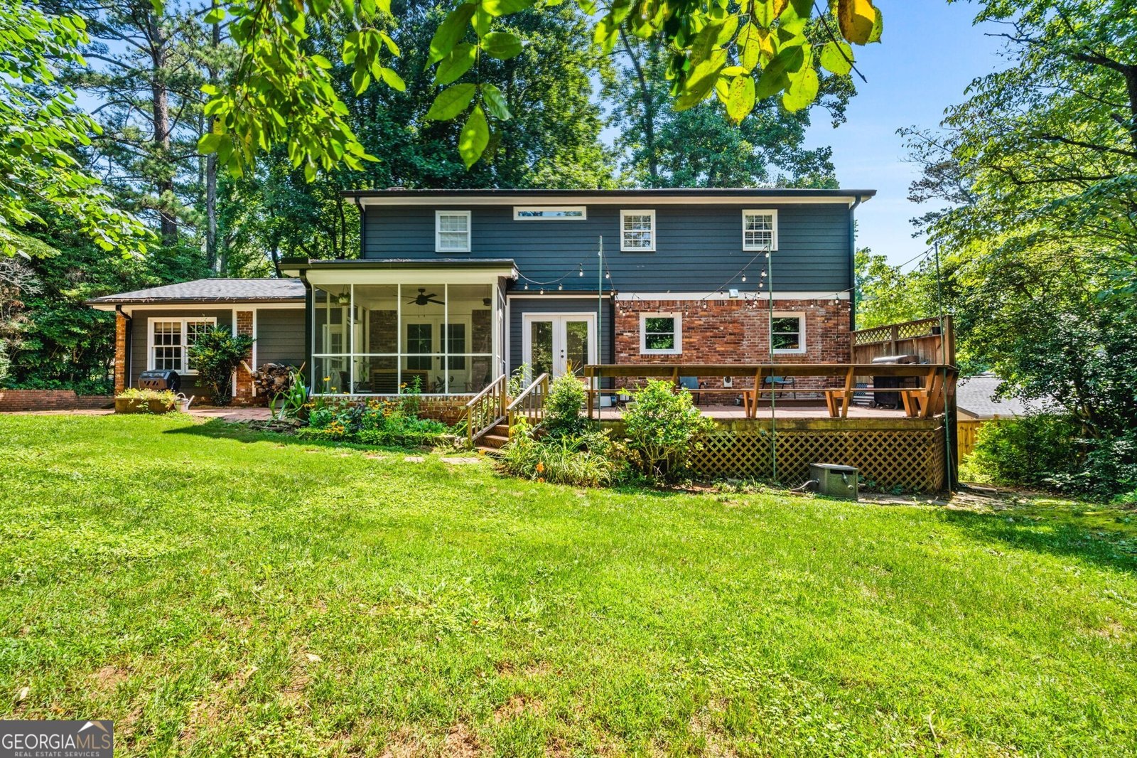 285 Jade Cove Drive Roswell - 38