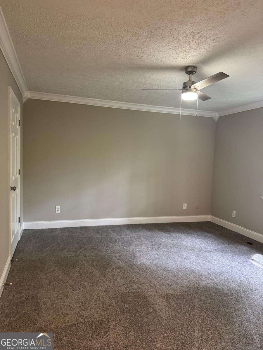 165 Woods Lane Trenton - 17