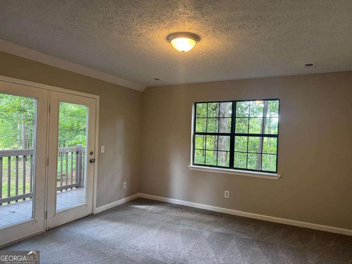 165 Woods Lane Trenton - 9