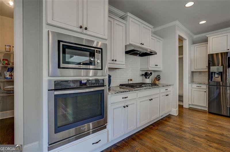 6863 LAKE STERLING Flowery Branch - 1