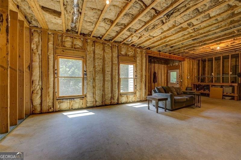 6863 LAKE STERLING Flowery Branch - 28