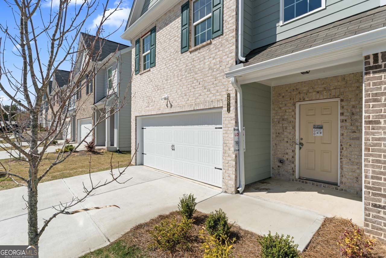2811 FAREED Douglasville - 2