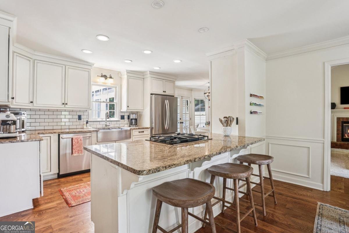 1054 Foreststone Way Marietta - 4