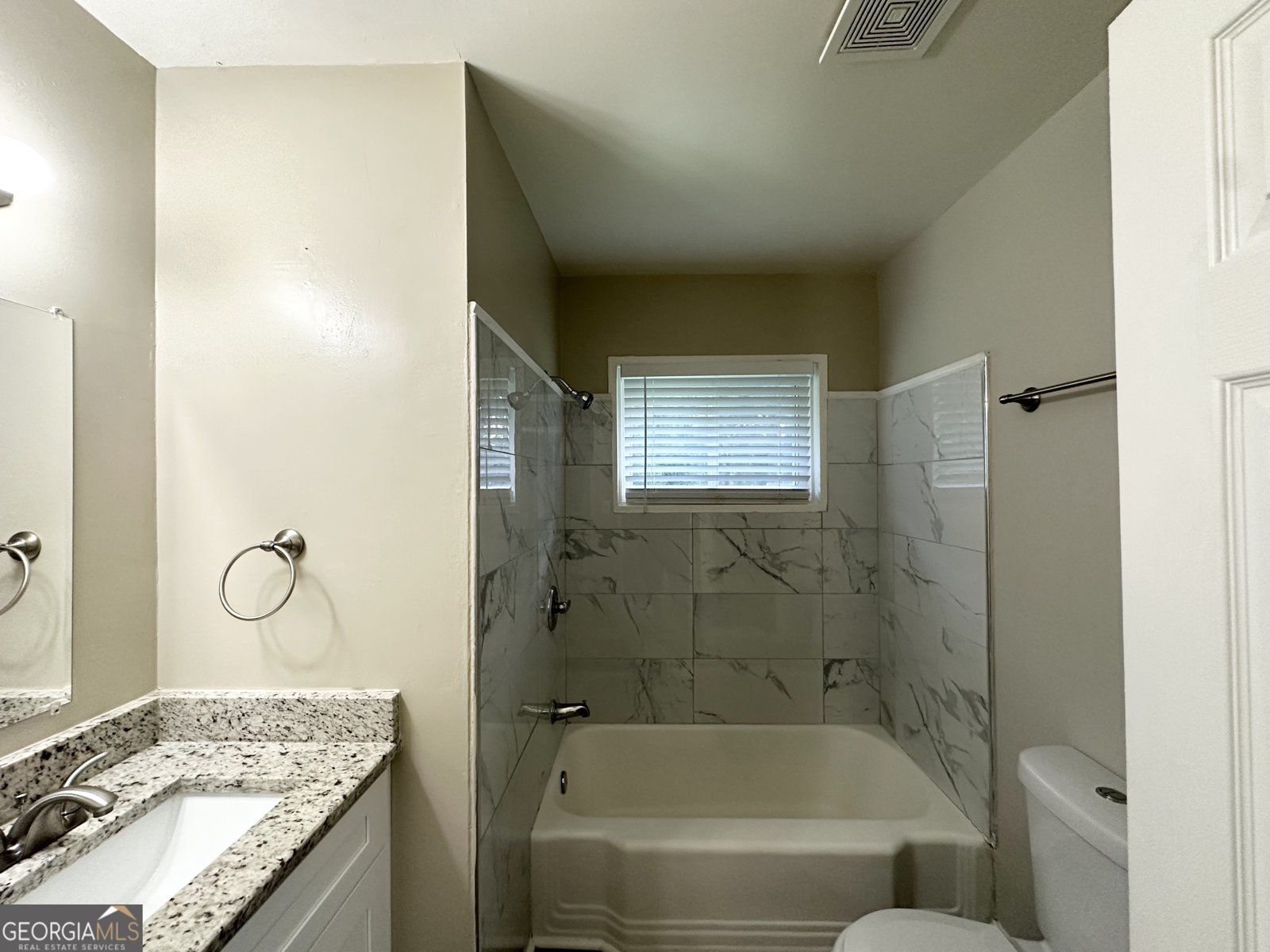 2644 Connally Drive East Point - 8