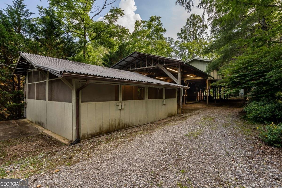 3515 Mulky Gap Road Blairsville - 39