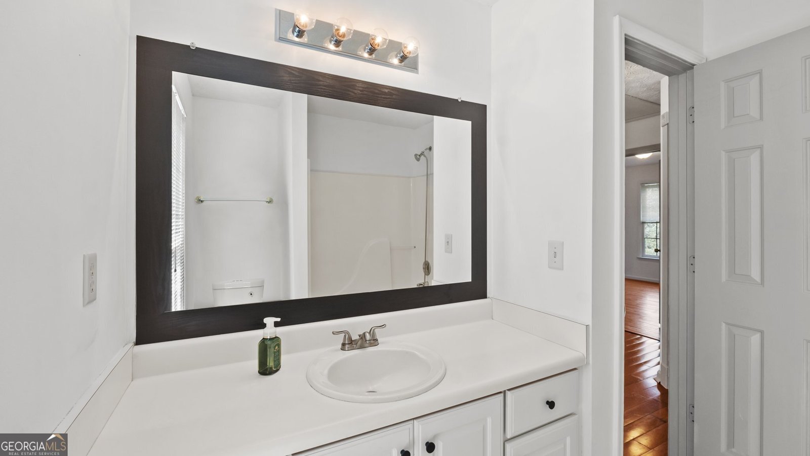 160 Signal Point Dallas - 25