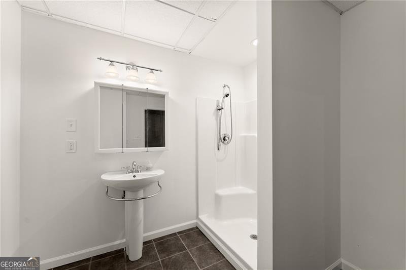 2760 Quillians Drive Gainesville - 32