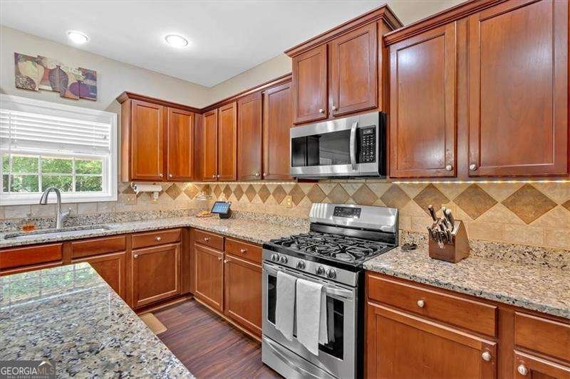 204 Sawtooth Court Canton - 23