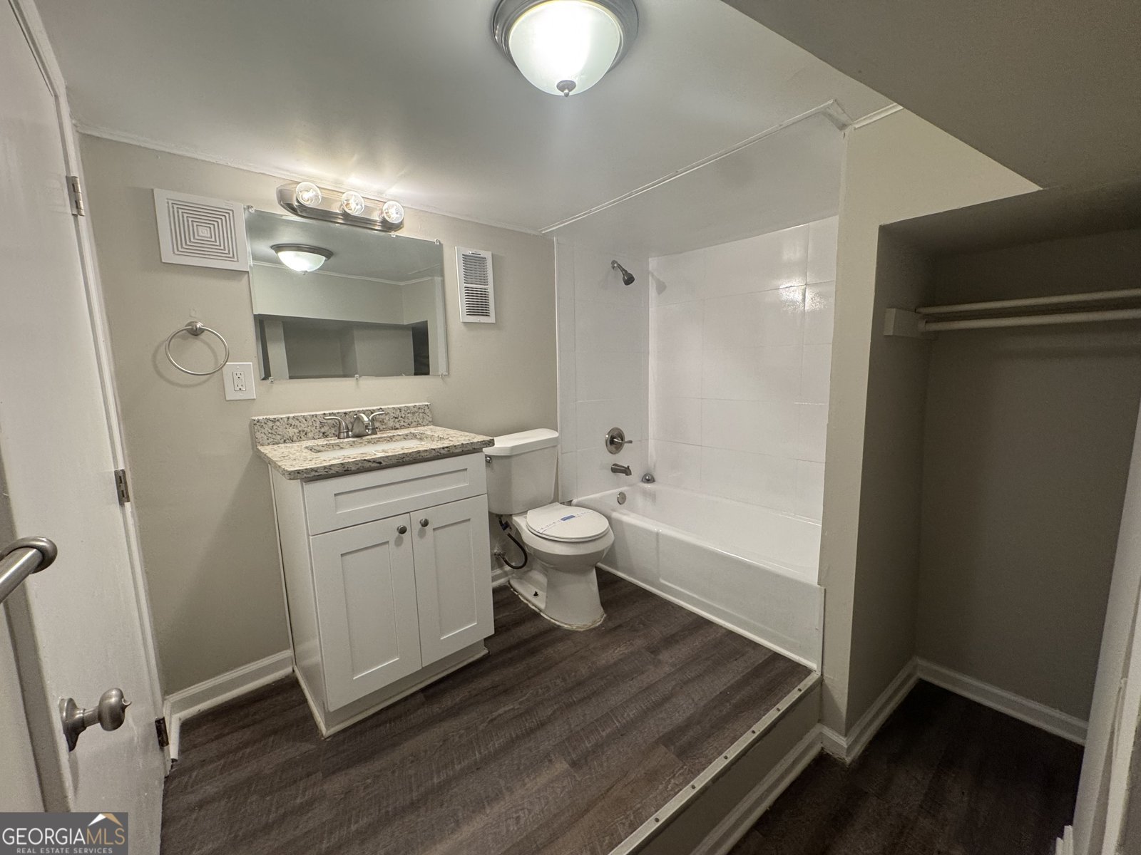 4329 Parkview Drive Lithia Springs - 10