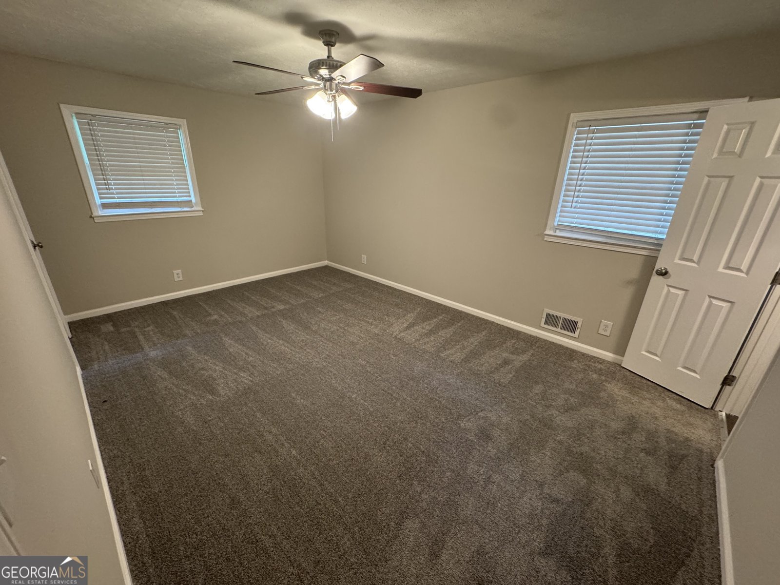 4329 Parkview Drive Lithia Springs - 4