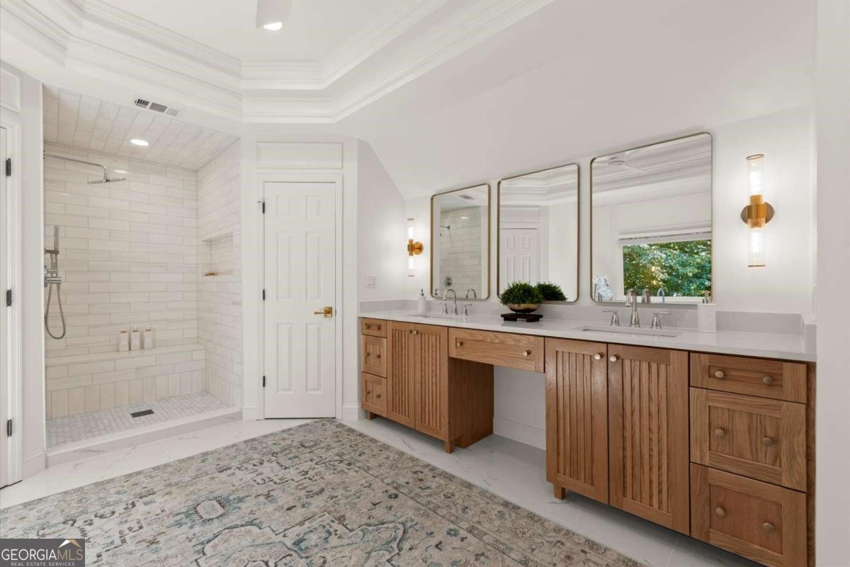 4392 Windsor Oaks Circle Marietta - 33