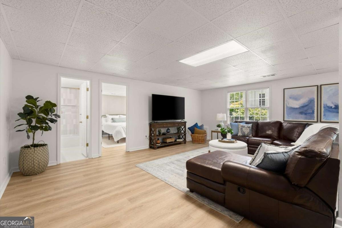 4392 Windsor Oaks Circle Marietta - 45