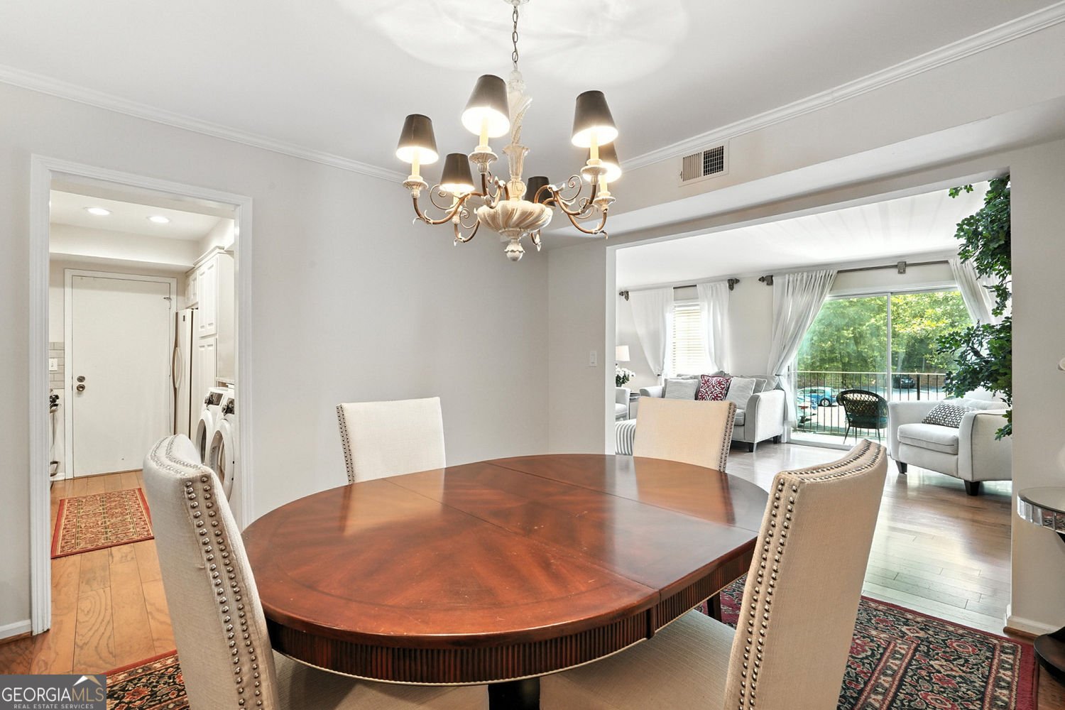 6851 Roswell Road Atlanta - 13