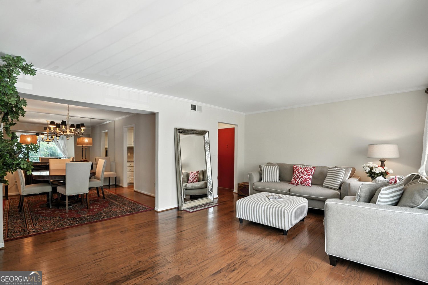 6851 Roswell Road Atlanta - 8
