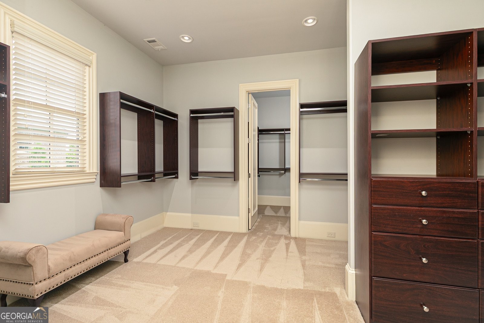 9695 Almaviva Drive Alpharetta - 24