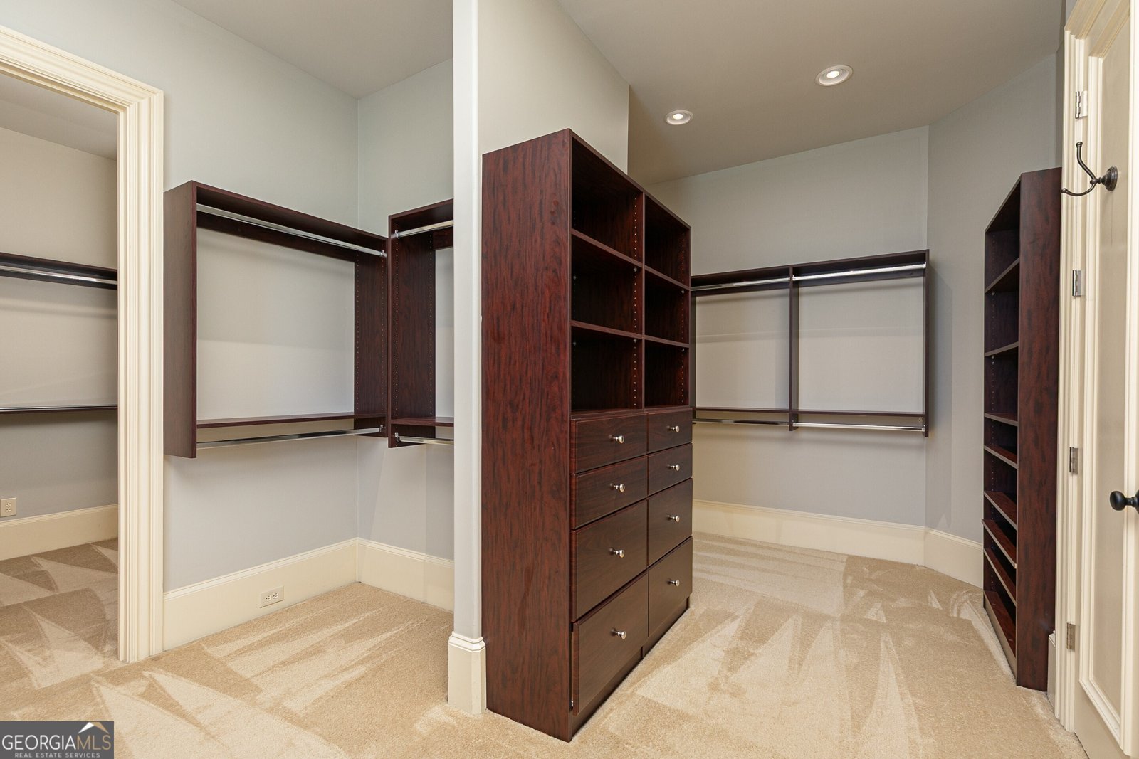 9695 Almaviva Drive Alpharetta - 25