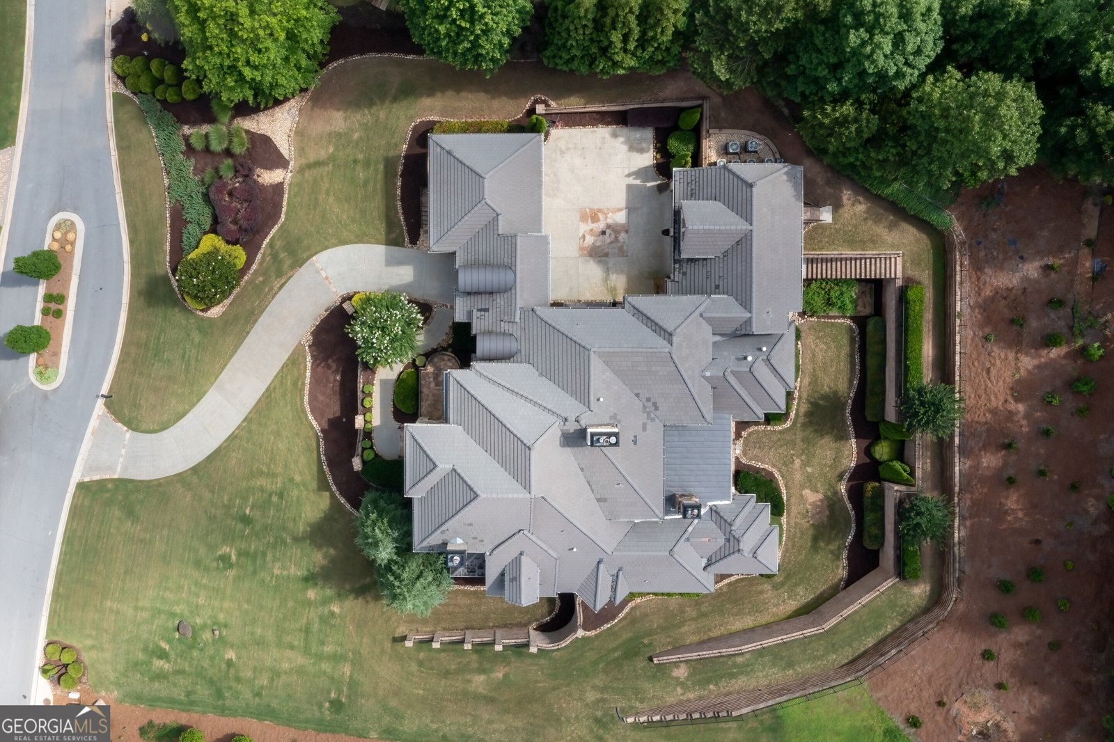9695 Almaviva Drive Alpharetta - 72