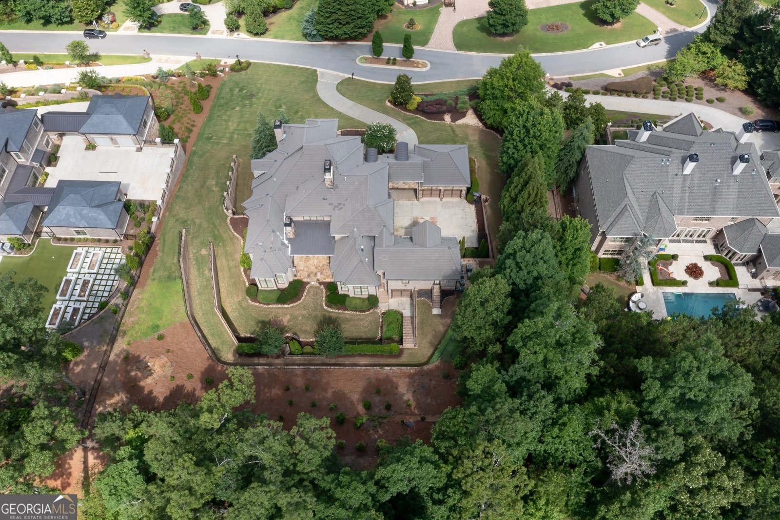 9695 Almaviva Drive Alpharetta - 74