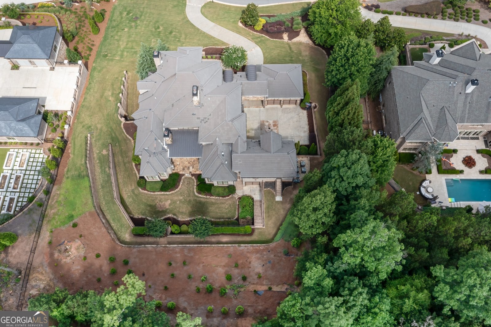 9695 Almaviva Drive Alpharetta - 97
