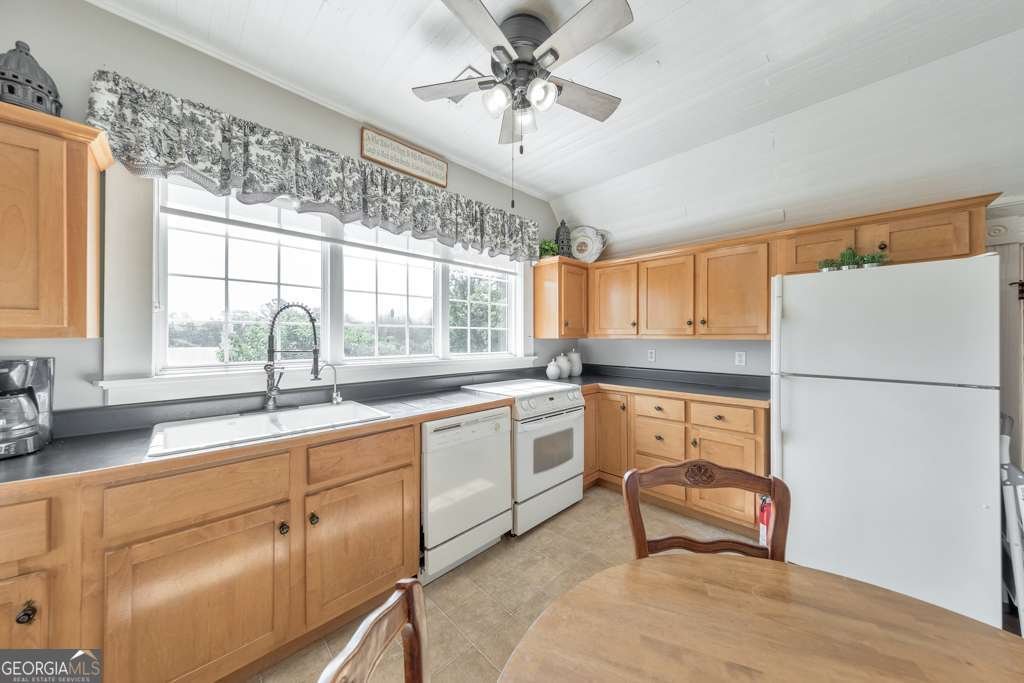 115 Main Street Adairsville - 40