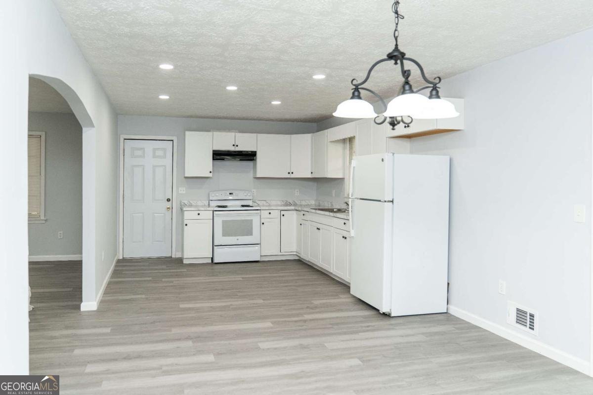 745 Kingsbridge Road Carrollton - 9