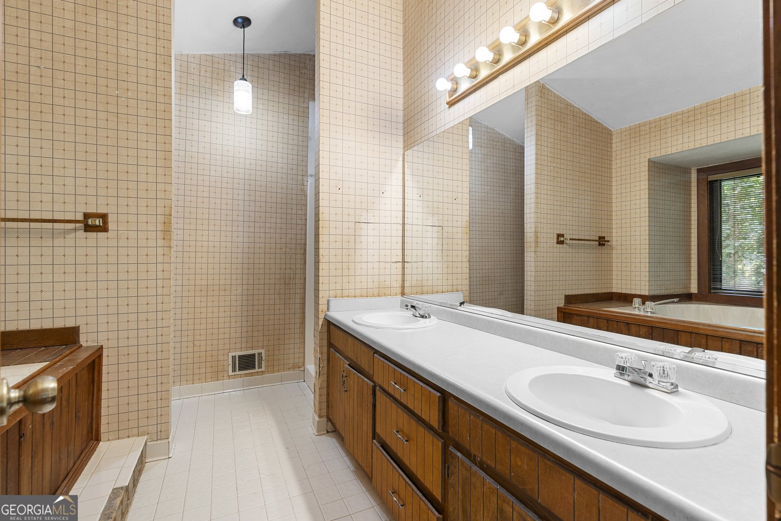 3323 Silver Ridge Court Duluth - 17