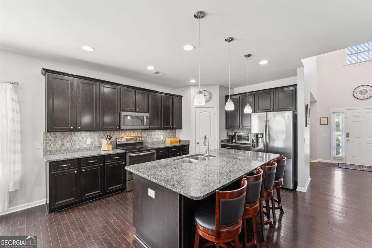 80 Glen Way Richmond Hill - 12