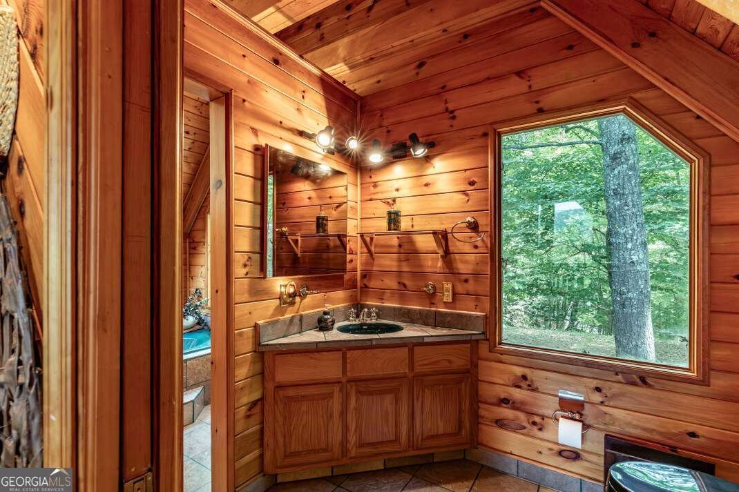 404 Earney Road Blairsville - 36